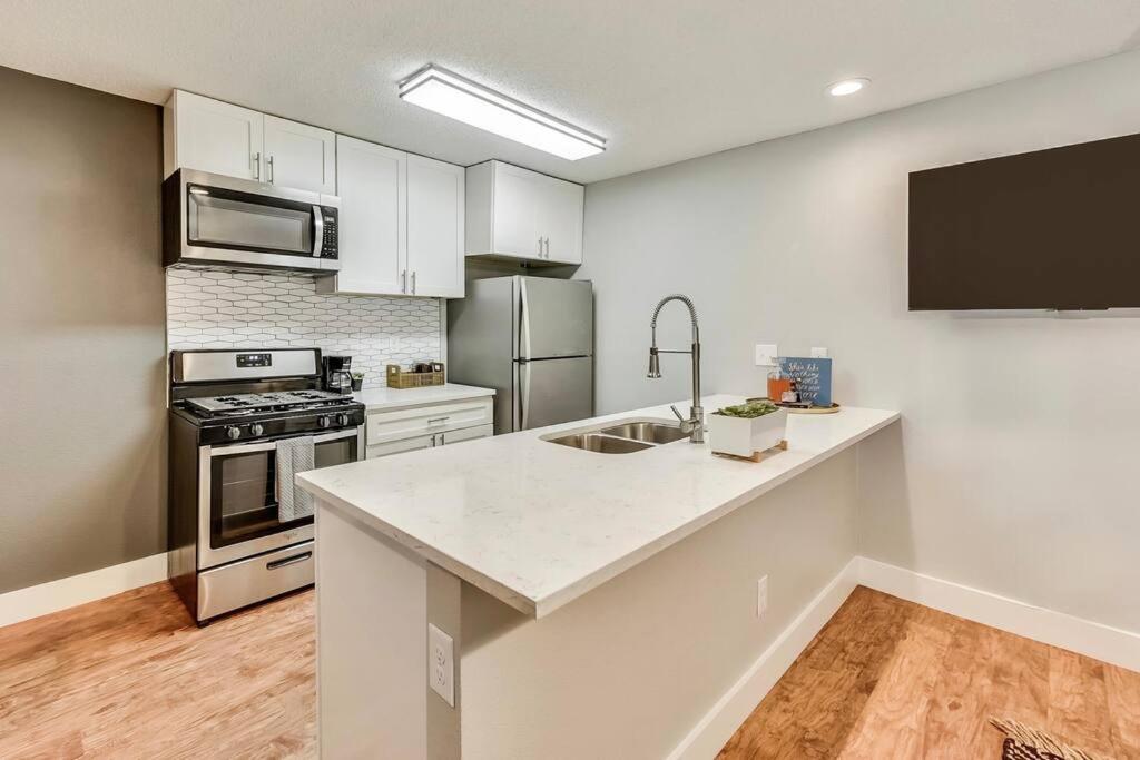 Hello Gorgeous Flat Near Downtown! Apartment ดัลลัส ภายนอก รูปภาพ